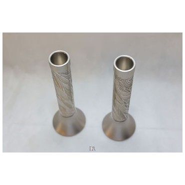 CANDLESTICKS M